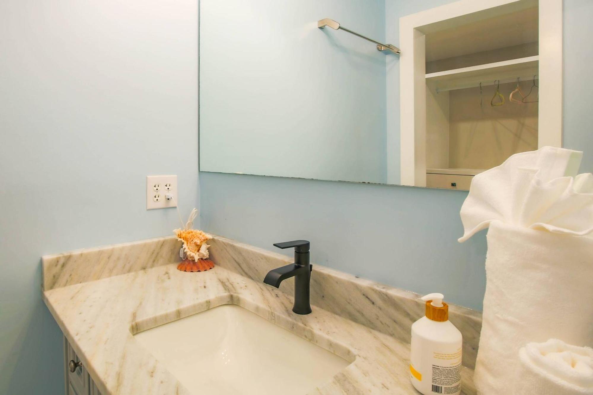 Just Beachy Villa Isle of Palms Bagian luar foto