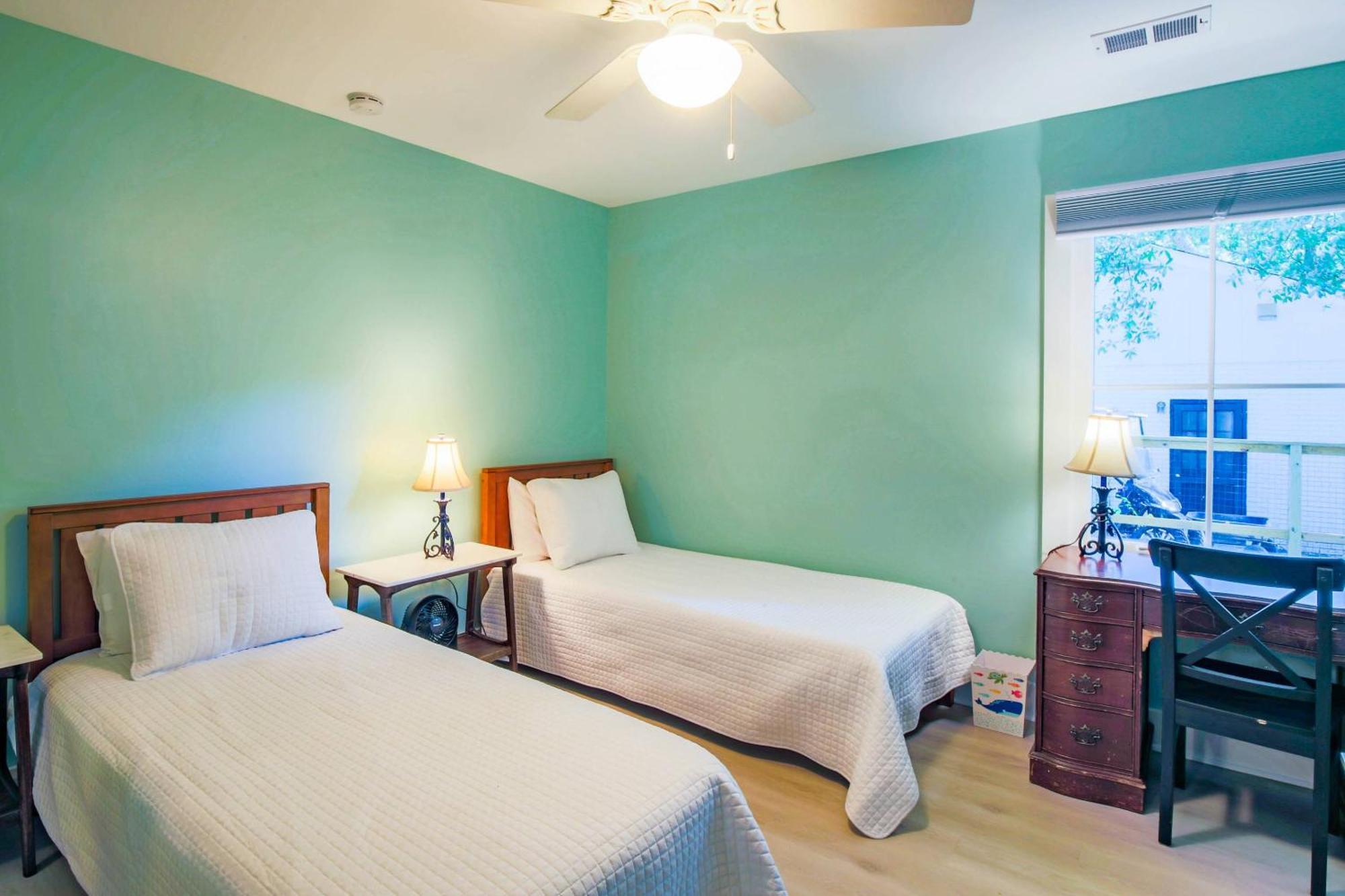 Just Beachy Villa Isle of Palms Bagian luar foto